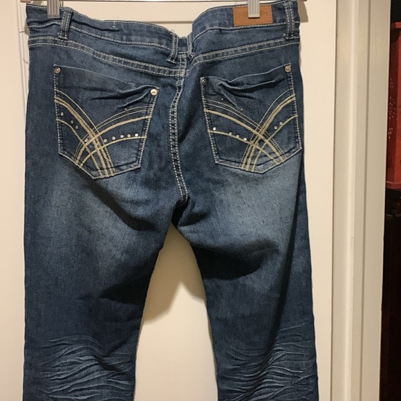 Do Denim of NY Blue Jeans - Picture 2 of 11